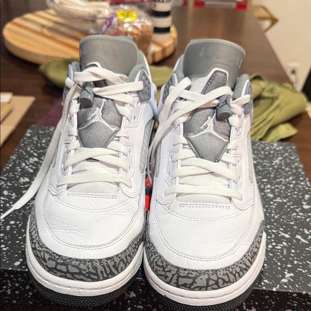 Jordan Athletic Shoes White and Gray Elephant Print